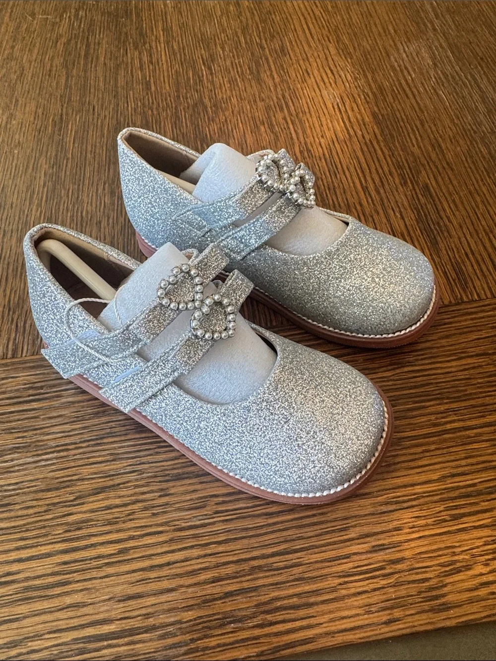 Toddler Girl silver glitter mary jane flats with heart pearls